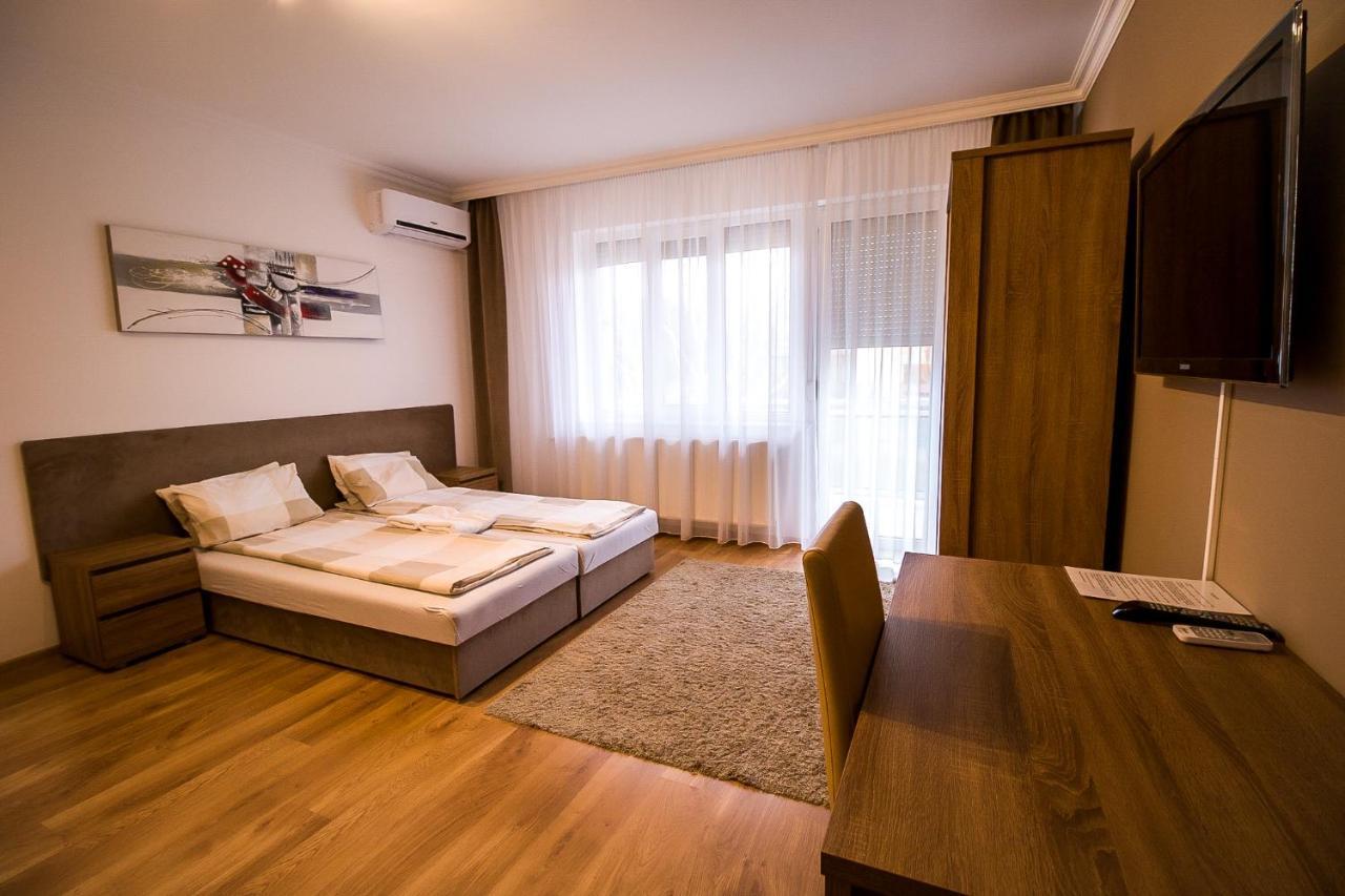 Thermal Next II Weninger Apartman Kiskunhalas Εξωτερικό φωτογραφία